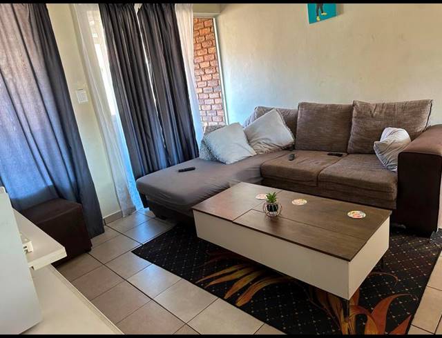 2 BEDROOM APARTMENT FOR SALE IN CLARINA